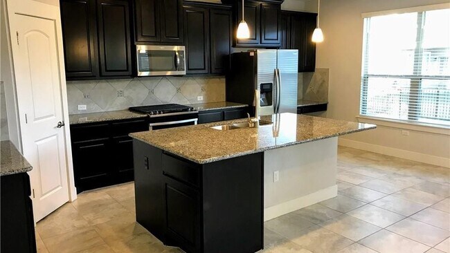 Building Photo - 14703 Catarina Wy