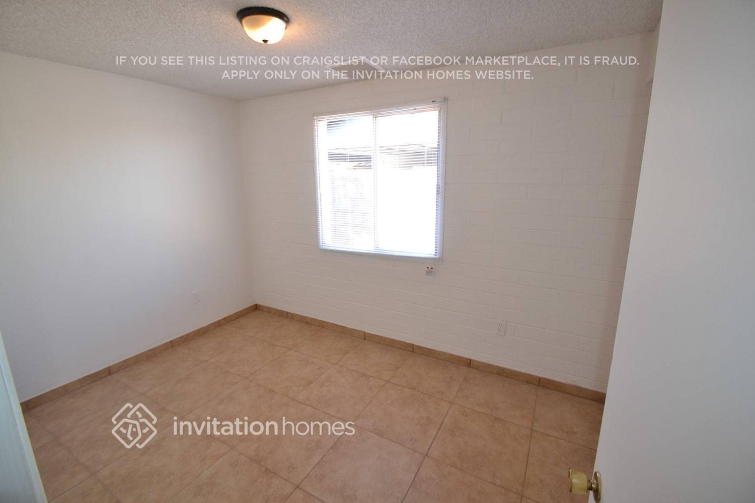 Building Photo - 4317 N 71st Ln