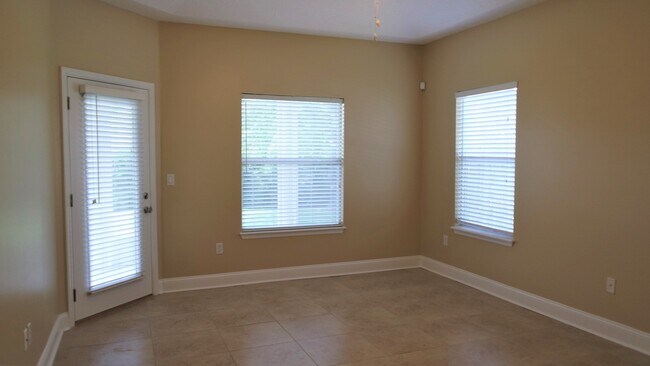 Building Photo - Fall Head Over Heels for this 4 bedroom, 3...