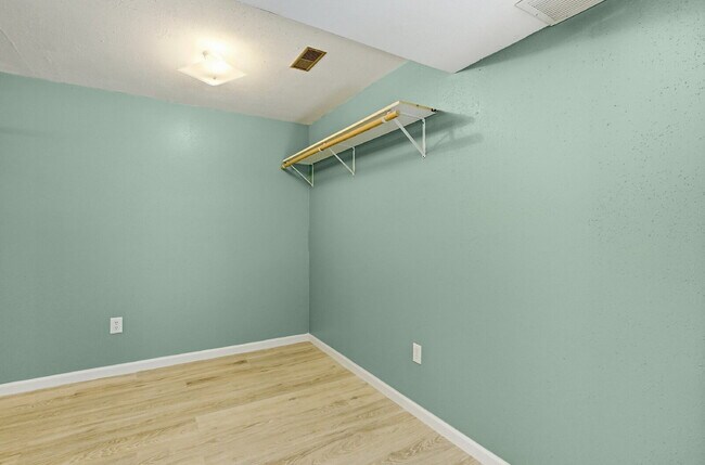 Building Photo - $1,840.95, 3-bed, 1.5-bath, located in Colorado Springs with a large backyard.