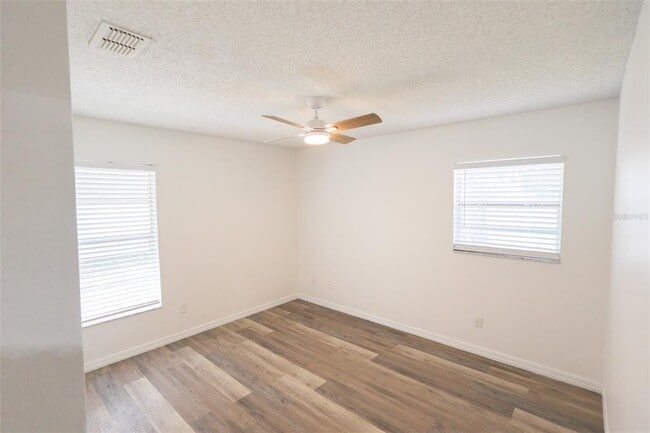 Building Photo - 918 Grape Ave