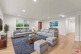 Building Photo - 1750 N Van Ness Ave