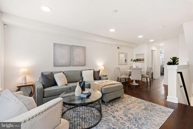 Building Photo - 1315 N 25th St