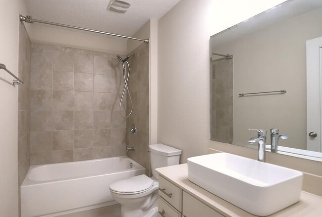 Building Photo - 68 Auberry Dr