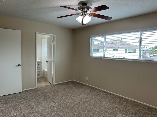 Building Photo - 1393 Scotch Cir