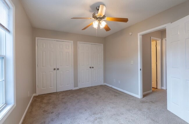 Building Photo - 225 Springfield Cir