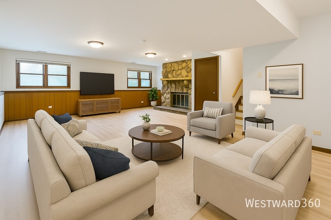 Building Photo - 16 Longwood Dr