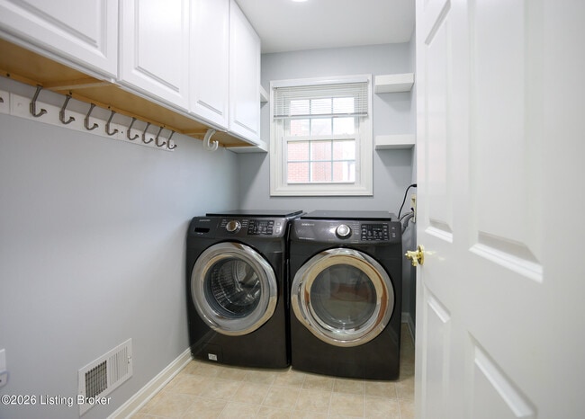 Building Photo - 4421 Sycamore Forest Pl