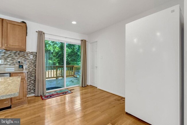 Building Photo - 2990 Borge St