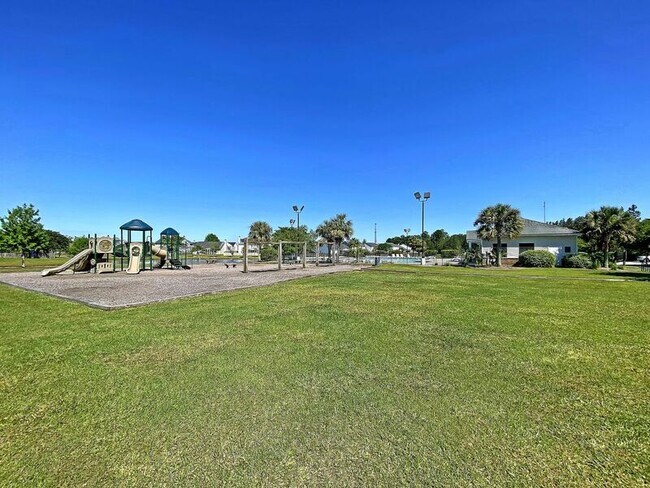Building Photo - 403 Dovetail Cir
