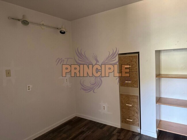 Building Photo - 40 Blue Wing St