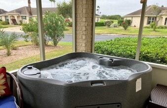 Building Photo - 2 S Bay Hill Dr