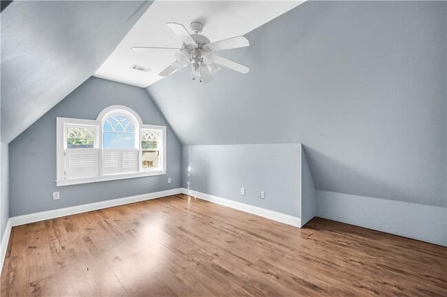 Building Photo - 265 Kudzu St