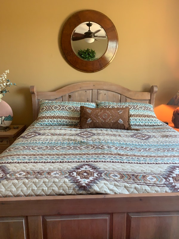 Building Photo - 4518 N Petersburg Dr