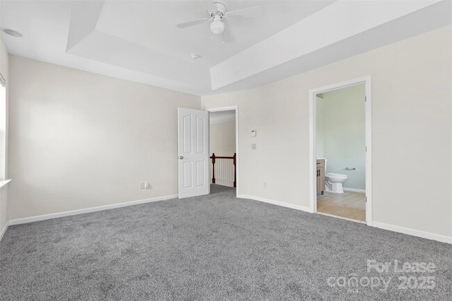 Building Photo - 16061 Stuarts Draft Ct