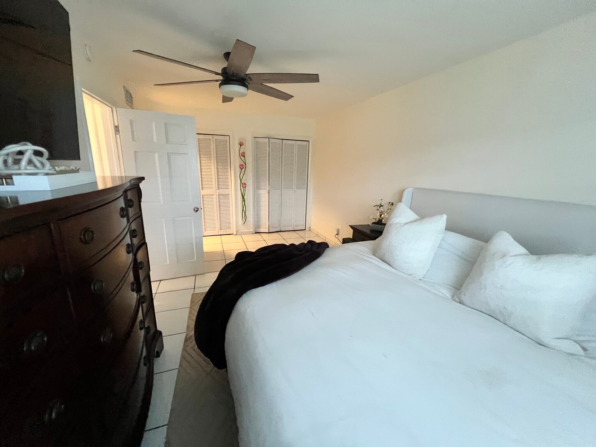 Building Photo - 3021 Albatross Rd