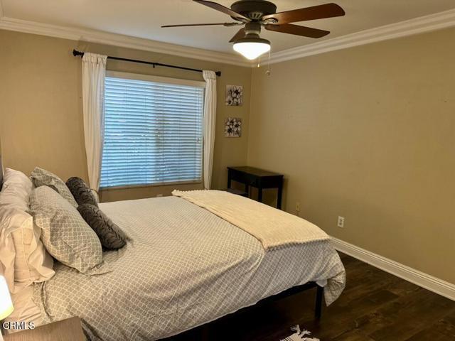 Building Photo - 355 N Maple St