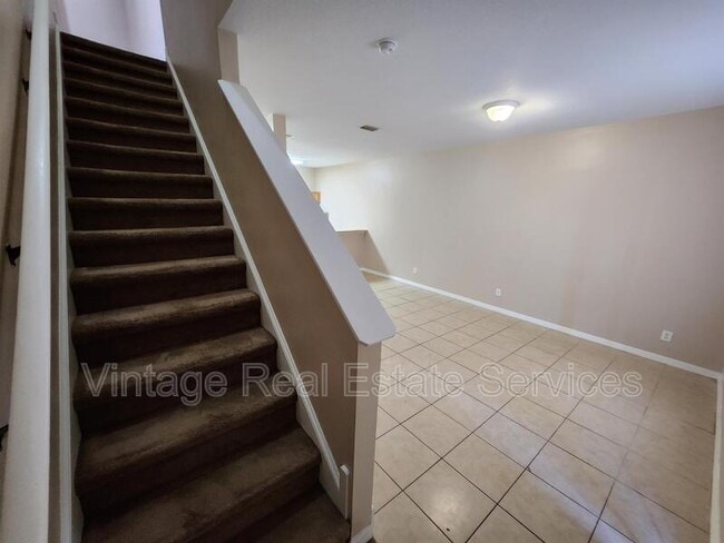 Building Photo - 12015 Peach Grv Ct