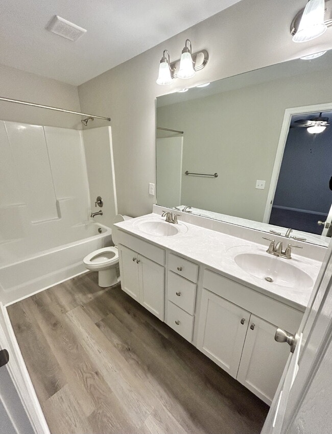 Building Photo - 4152 Brook Creek Ln