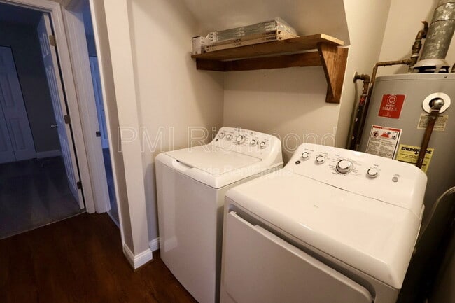 Building Photo - 2801 Pine Meadows Cir