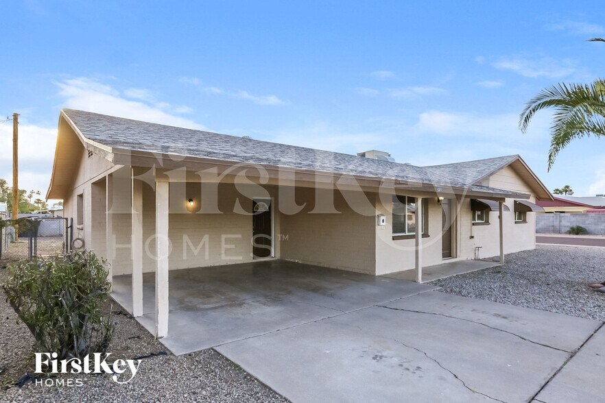 Building Photo - 1321 S Beck Ave