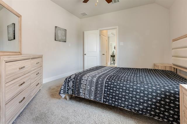 Building Photo - 5605 Acoma Ln