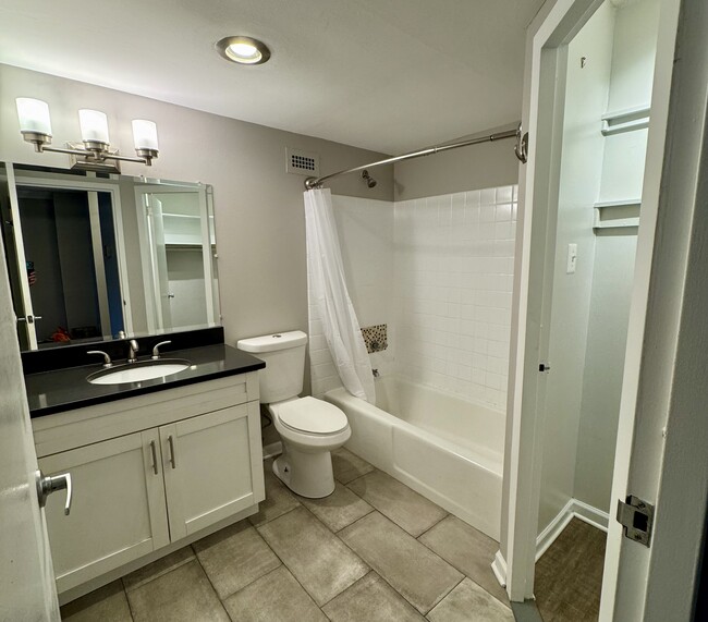 Building Photo - 2201 L St NW