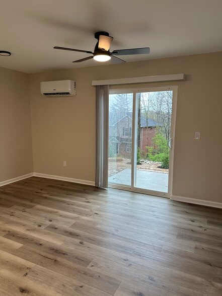 Building Photo - Woodland Pointe