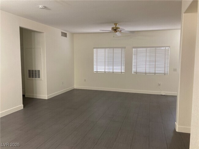 Building Photo - 2001 Quartz Cliff St