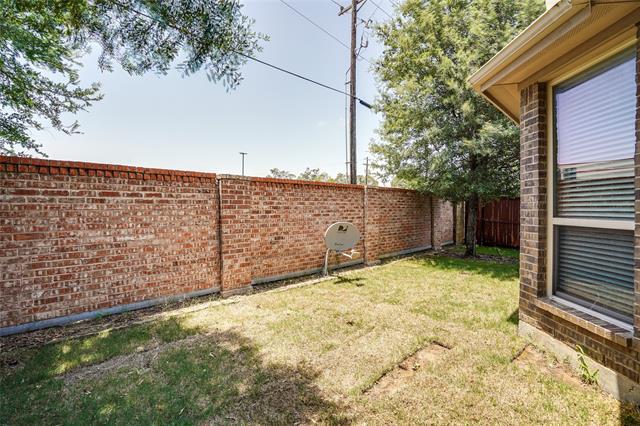 Building Photo - 731 Kirby Dr