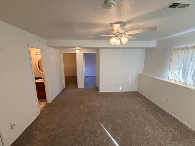 Building Photo - ALL PROSPECTIVE TENANTS MUST SUBMIT A $58 NON-REFUNDABLE APPLICATION FEE PER APPLICANT ONLINE AND...