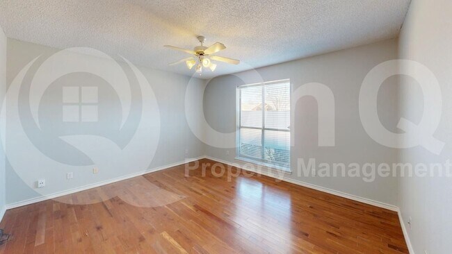 Building Photo - 8109 Dock St