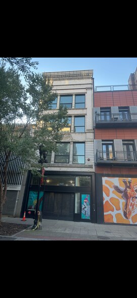 Building Photo - 540 S 4th St