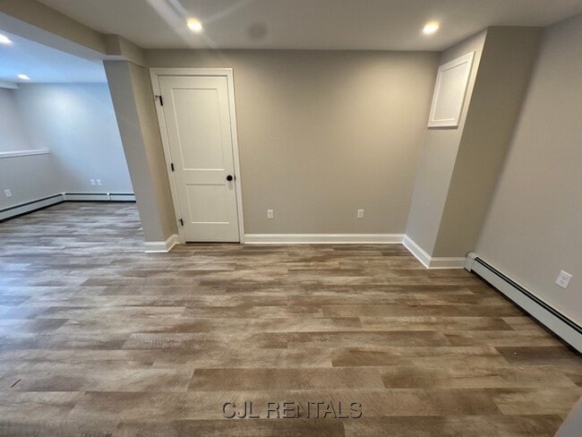 Building Photo - 108 Trimount Ave