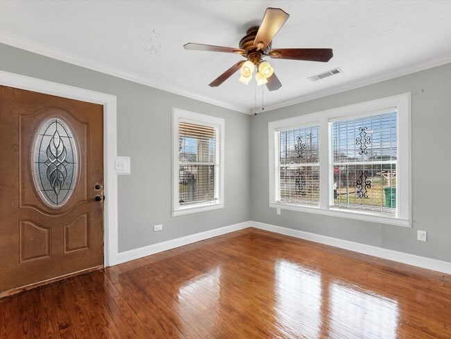 Building Photo - 1211 Bigelow St