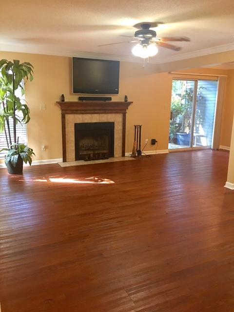 Building Photo - 31 Park Cir SE