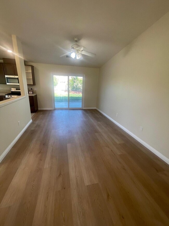 Building Photo - 30750 Avenida Juarez