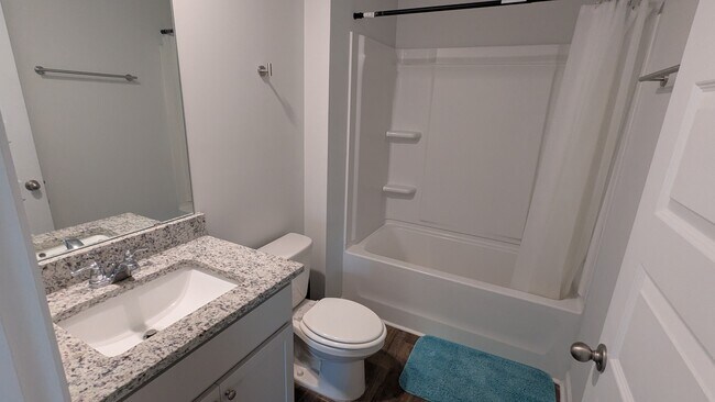 Building Photo - 437 Coconut Dr