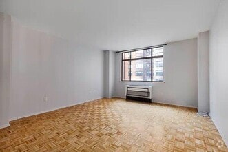 Building Photo - 2 bedroom in New York NY 10280