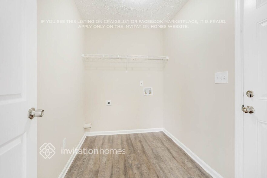 Building Photo - 140 Oak Hill Dr