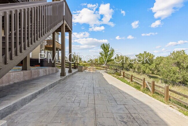 Building Photo - 10922 Ledges Rd