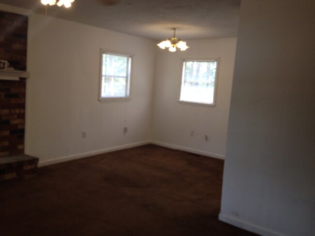 Building Photo - 2234 Moncrieff St