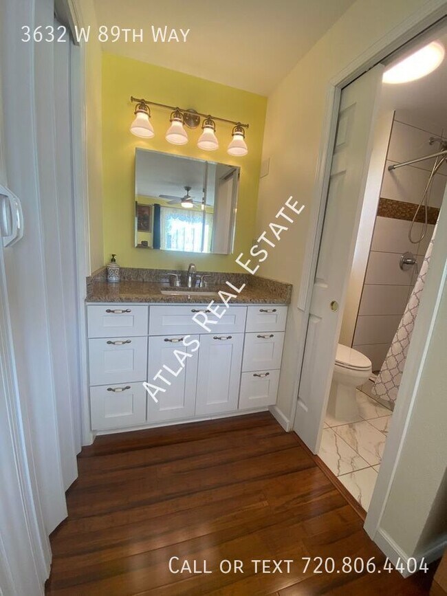 Building Photo - Coming Soon! Beautiful 2 Bedroom Unit in W...