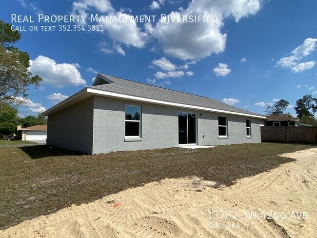 Building Photo - 13782 SW 42 Ave