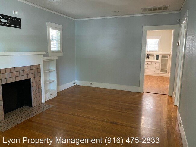 Building Photo - 2 br, 1 bath House - 3209 C Street