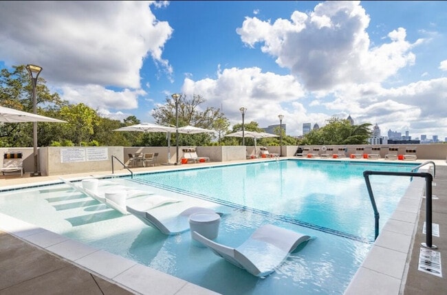 Building Photo - 1812 U.S. 19-SI ID1460735P