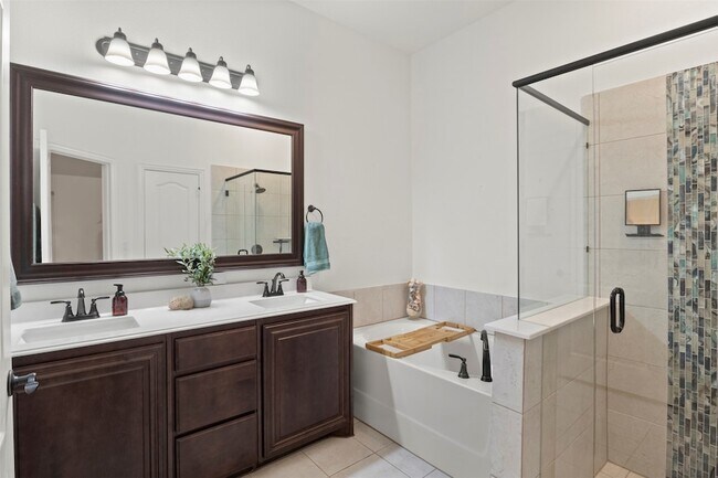 Building Photo - 1248 Starlight Ave