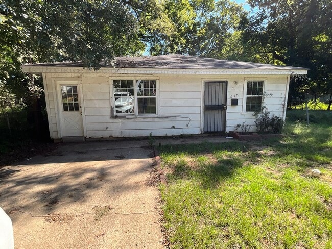Primary Photo - 6117 Willard Ave