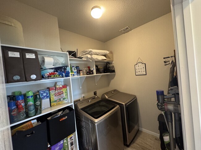 Building Photo - 7507 McCulloch Rd