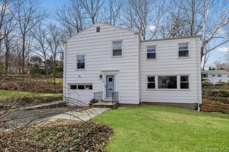 Building Photo - 111 Spier Rd